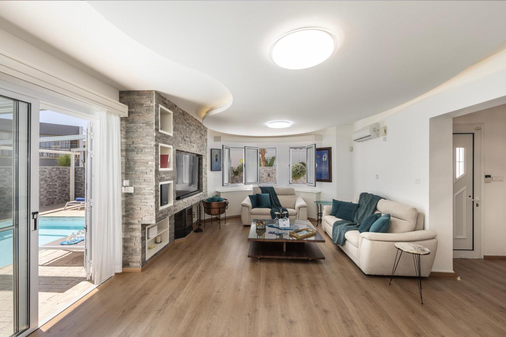 Accomoteleia Crystal Lagoon Villa Protaras Extérieur photo